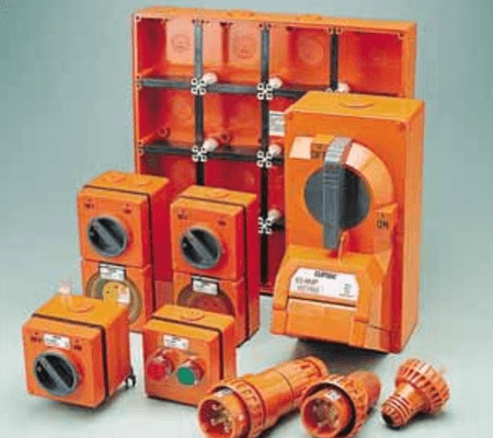 Industrial Plugs and Sockets